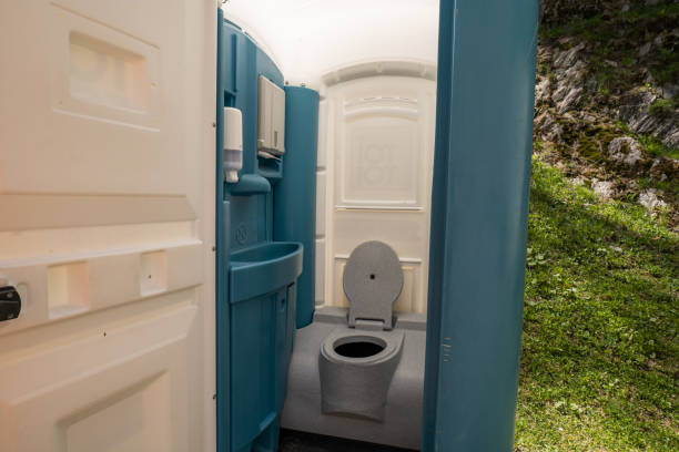 Best Portable restroom trailer rental  in Silver City, NM